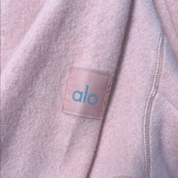 Alo Yoga Triumph Crewneck Sweatshirt β Soft Clay β Size L β Sold Out - Picture 3 of 5